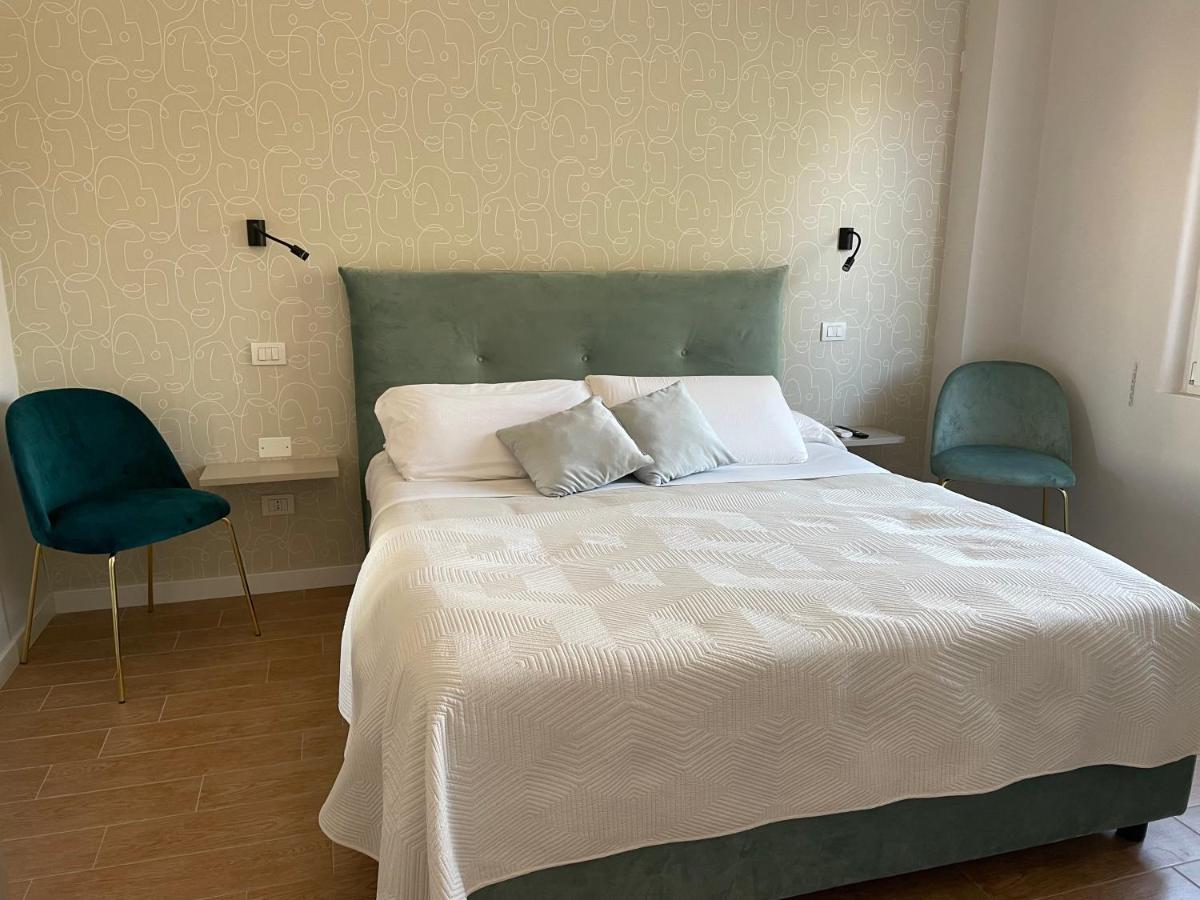 Giga Mare Apartments Сорренто Экстерьер фото